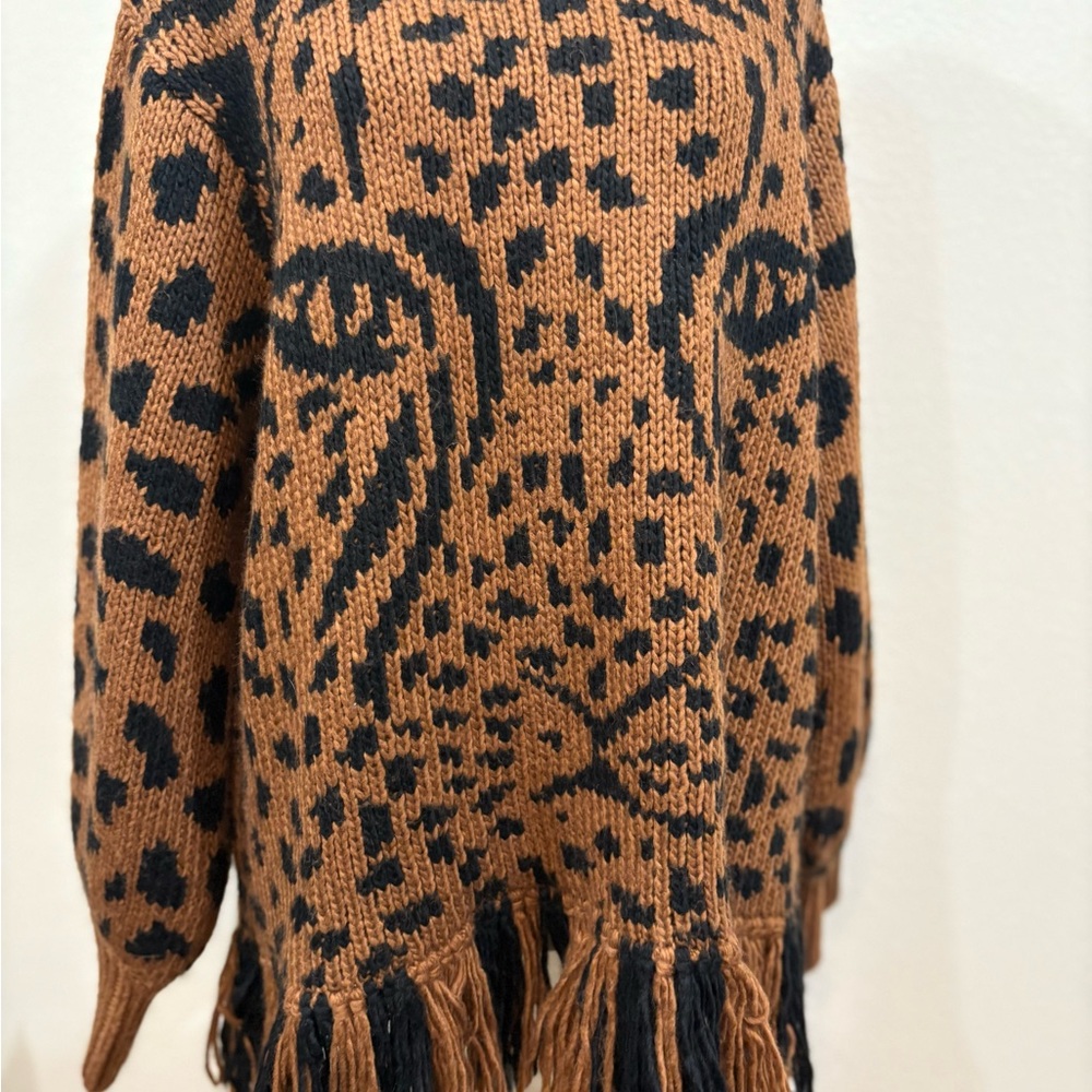 Farm Rio Sweater - Picture 4 of 6